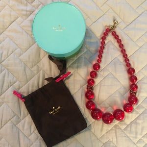 EUC kate spade Fuchsia Bead Necklace